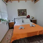 Xhumba 4* Dhuvjan