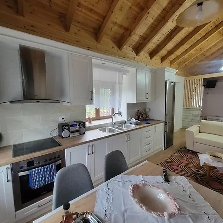 Xhumba Casa de hóspedes 4*
